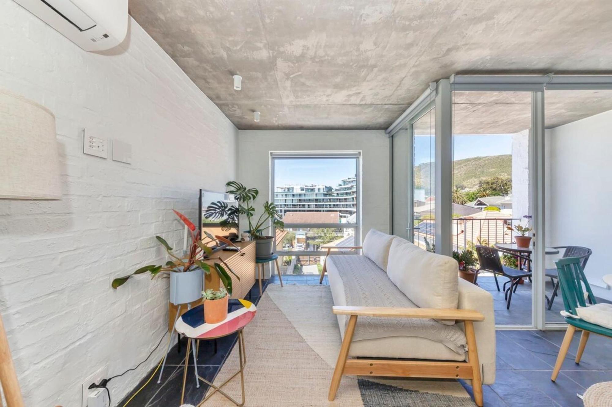 Seaside 9 Mins To Queens Beach! Inn Cape Town